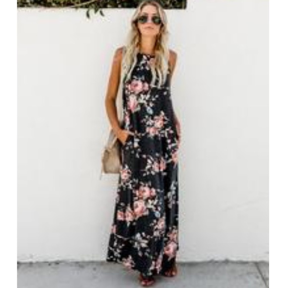 Promesa Dresses & Skirts - Floral maxi dress